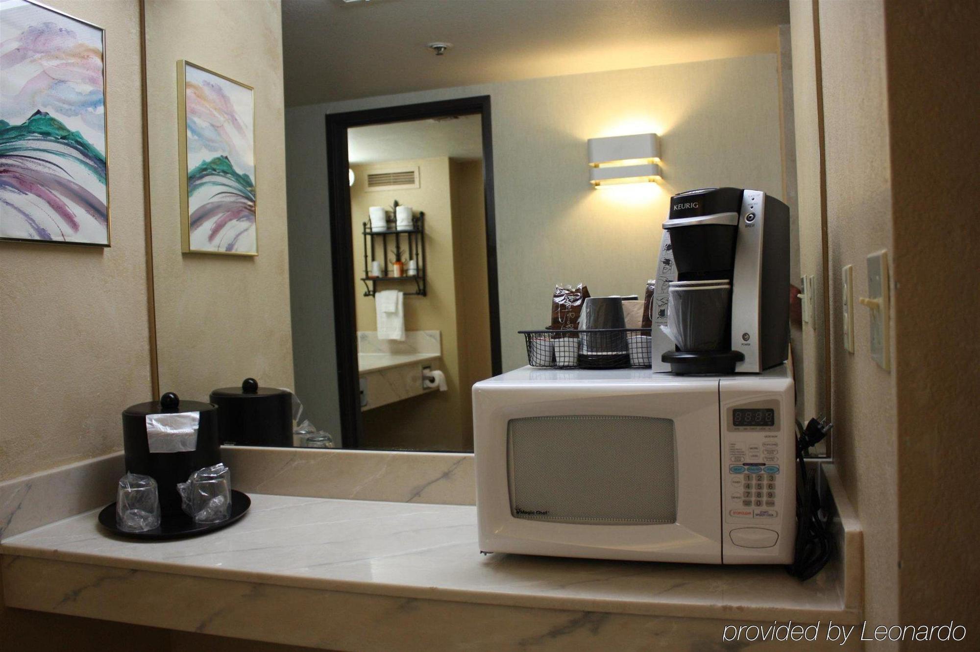 Ramada By Wyndham Viscount Suites Tucson East Exteriör bild